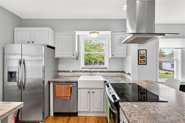 7465 Drexel Drive, University City, MO 63130