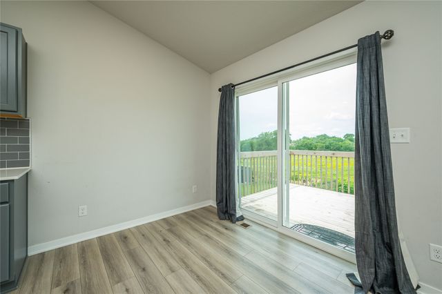 2860 Pilgrim Drive SW, Altoona, IA 50009
