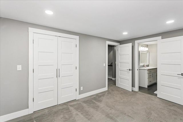 125 Post Oak, Wichita, KS 67206