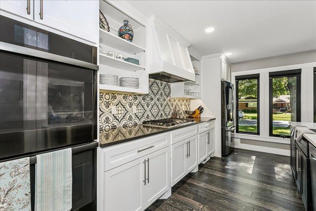 125 Post Oak, Wichita, KS 67206