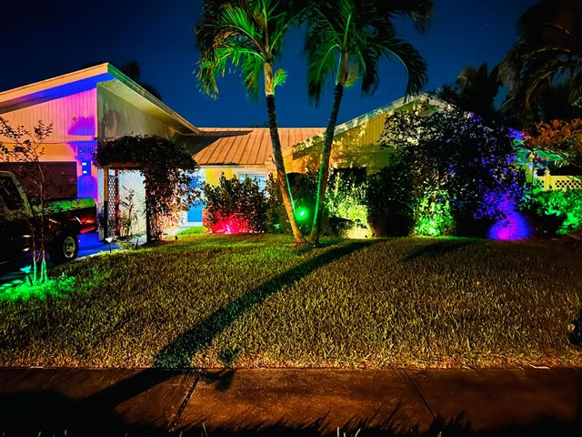 5010 WOODSTONE Circle N, Lake Worth, FL 33463