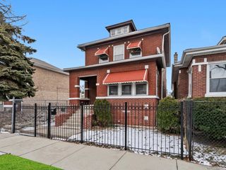 5543 S Honore Street, Chicago, IL 60636