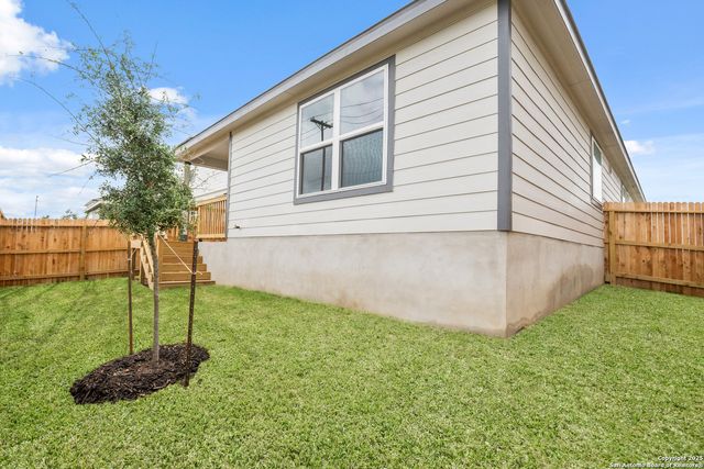 2071 Olivia Drive, New Braunfels, TX 78130