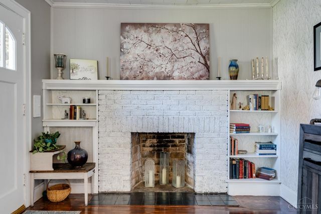 6201 Cambridge Avenue, Cincinnati, OH 45230