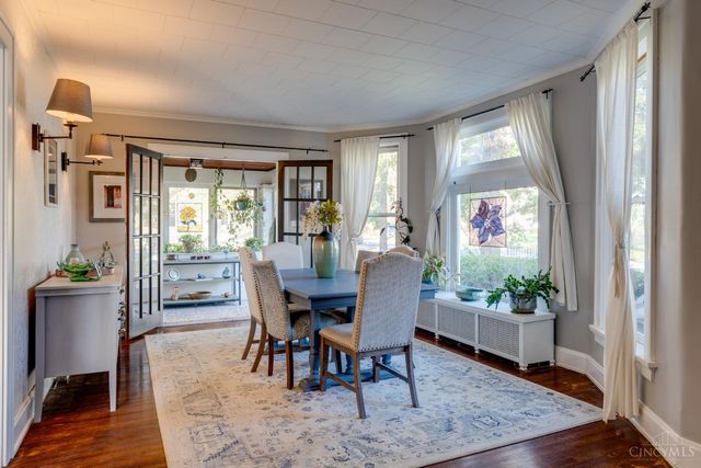 6201 Cambridge Avenue, Cincinnati, OH 45230