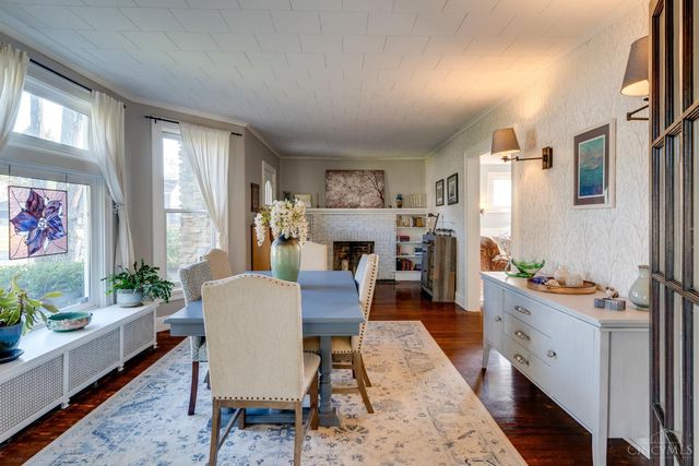 6201 Cambridge Avenue, Cincinnati, OH 45230