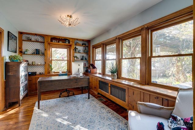 6201 Cambridge Avenue, Cincinnati, OH 45230