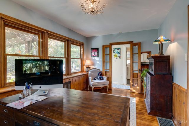 6201 Cambridge Avenue, Cincinnati, OH 45230