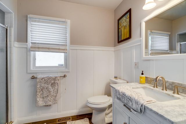 6201 Cambridge Avenue, Cincinnati, OH 45230