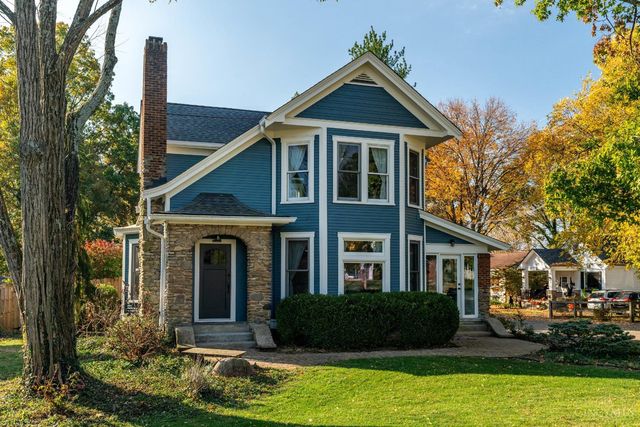 6201 Cambridge Avenue, Cincinnati, OH 45230