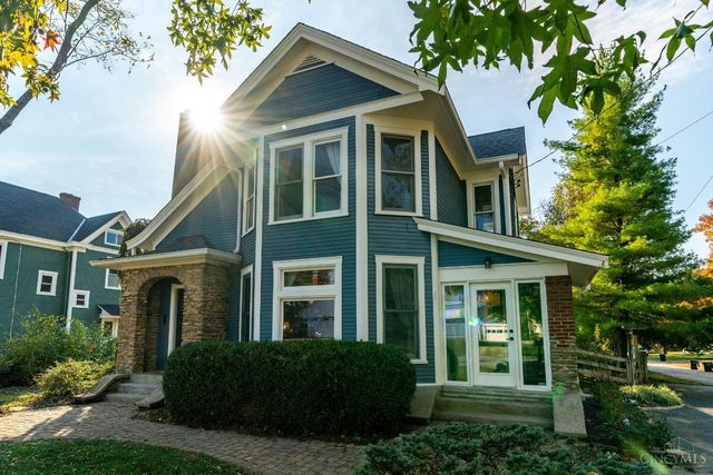 6201 Cambridge Avenue, Cincinnati, OH 45230