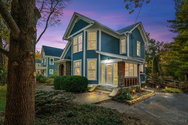 6201 Cambridge Avenue, Cincinnati, OH 45230