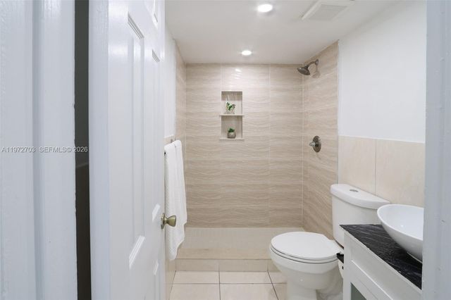 11195 SW 1st St 119, Sweetwater, FL 33174