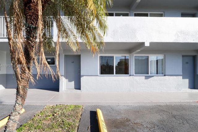 11195 SW 1st St 119, Sweetwater, FL 33174