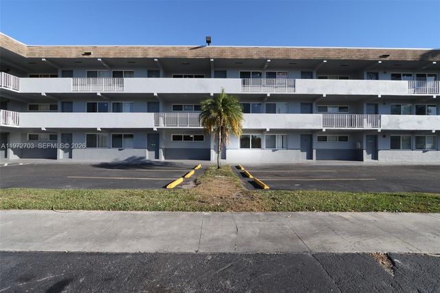 11195 SW 1st St 119, Sweetwater, FL 33174