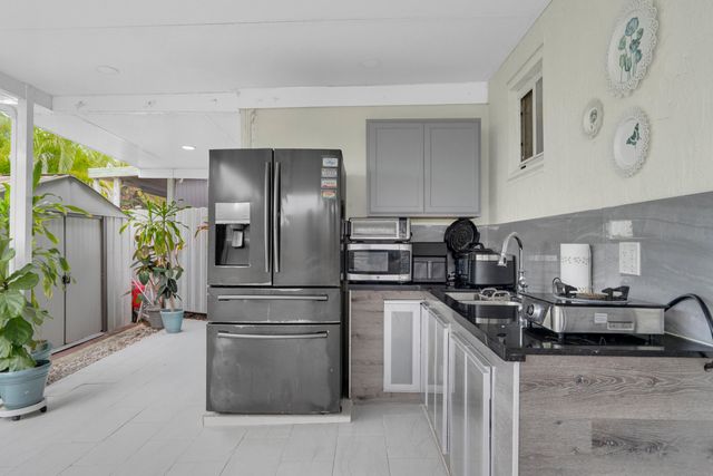 17901 SW 144th Avenue, Miami, FL 33177