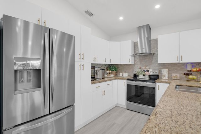 17901 SW 144th Avenue, Miami, FL 33177