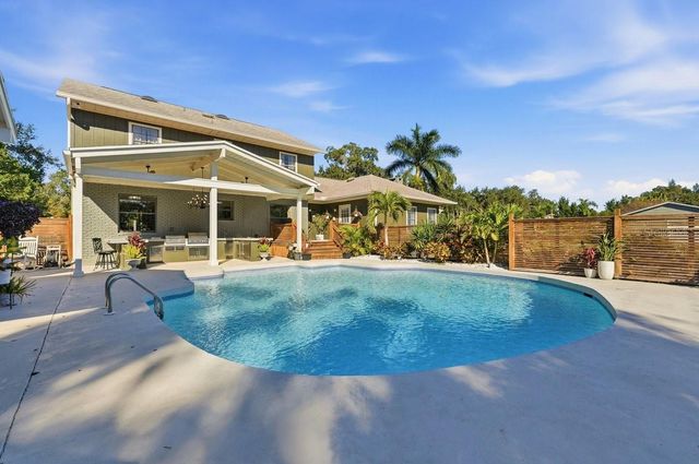 1825 CLUBHOUSE ROAD, Lakeland, FL 33813