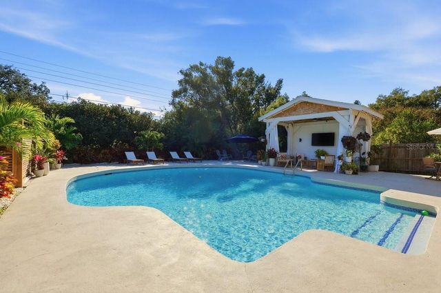 1825 CLUBHOUSE ROAD, Lakeland, FL 33813