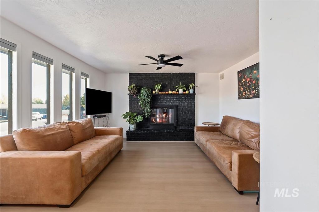 11503 W Santa Barbara Dr, Boise, ID 83709 photo 4