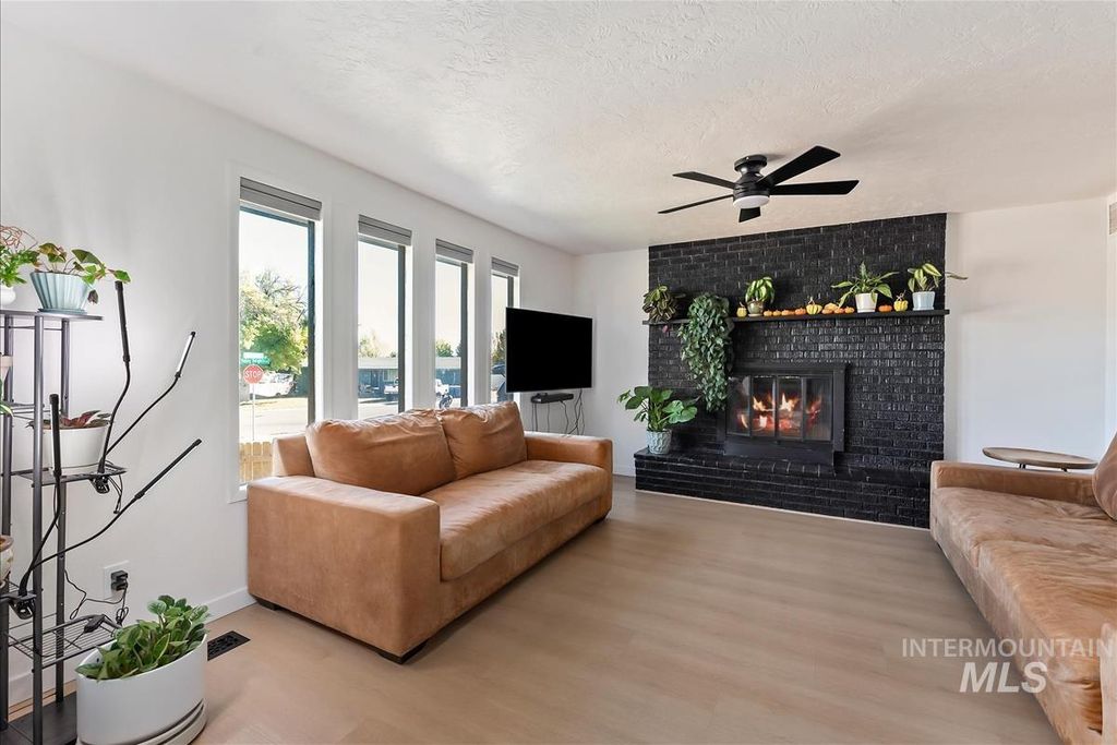 11503 W Santa Barbara Dr, Boise, ID 83709 photo 5