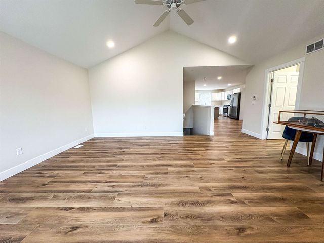 11433 Windmill Point, Vienna Twp, MI 48420