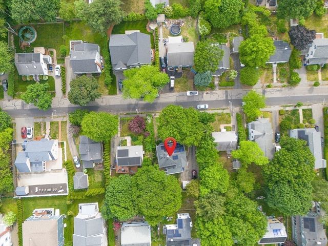 74 Rhinecliff St, Arlington, MA 02476