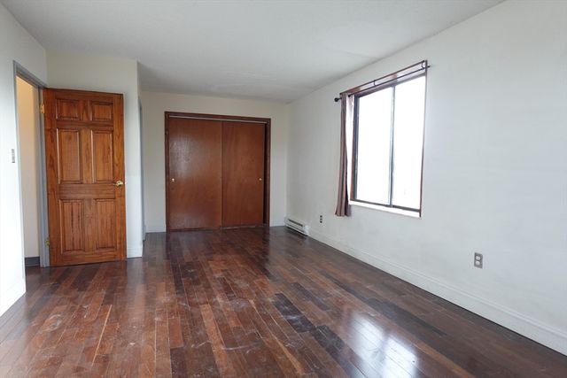 37 Skyline Drive 11, Braintree, MA 02184