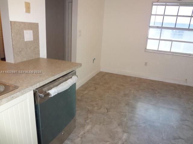 452 NE 210th Circle Ter 2037, Miami, FL 33179