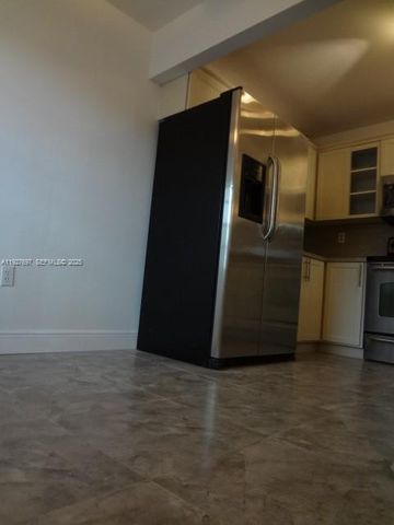 452 NE 210th Circle Ter 2037, Miami, FL 33179