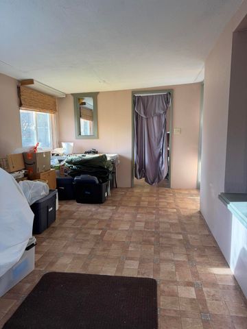 9810 Puckett Lane, Klamath Falls, OR 97601