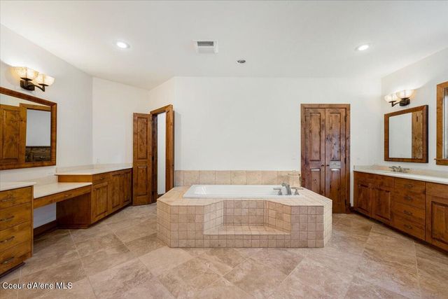 1517 Otts Basin Rd, Sagle, ID 83860