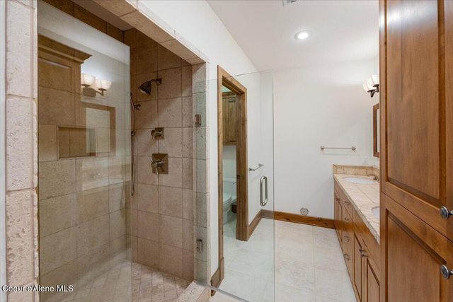 1517 Otts Basin Rd, Sagle, ID 83860