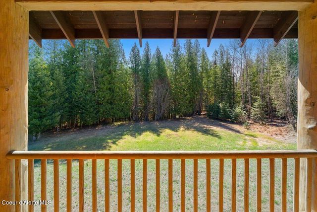 1517 Otts Basin Rd, Sagle, ID 83860