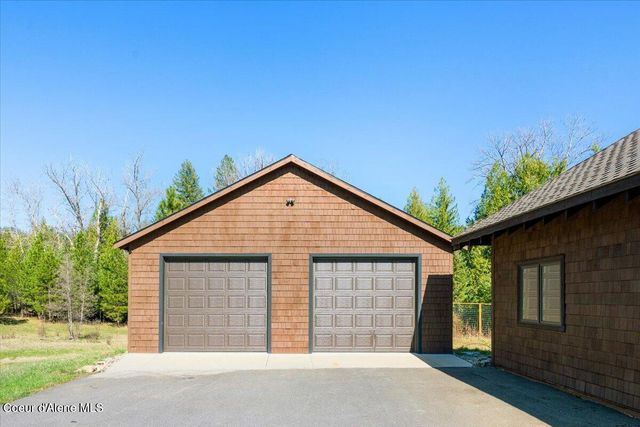 1517 Otts Basin Rd, Sagle, ID 83860