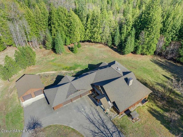 1517 Otts Basin Rd, Sagle, ID 83860