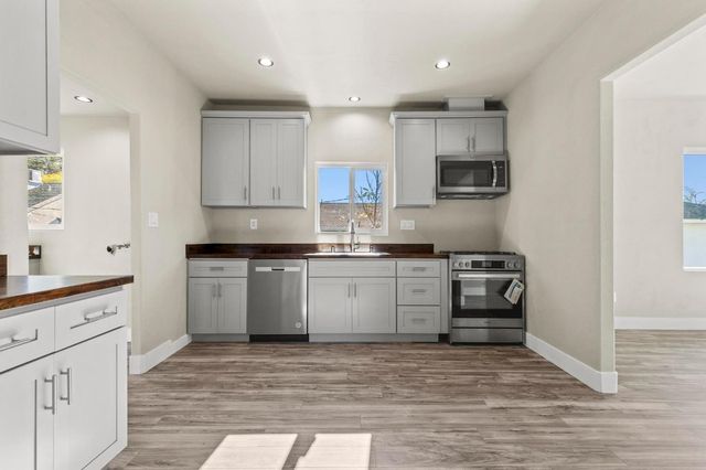 1021 Ramirez St, Marysville, CA 95901