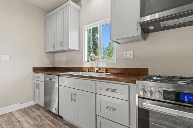 1021 Ramirez St, Marysville, CA 95901