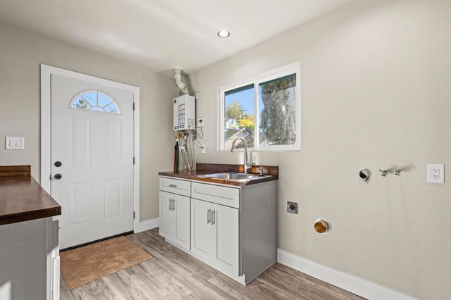 1021 Ramirez St, Marysville, CA 95901