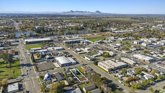 1021 Ramirez St, Marysville, CA 95901