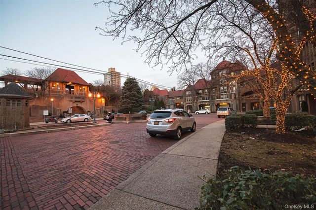 111-15 75th Avenue 1M, Forest Hills, NY 11375