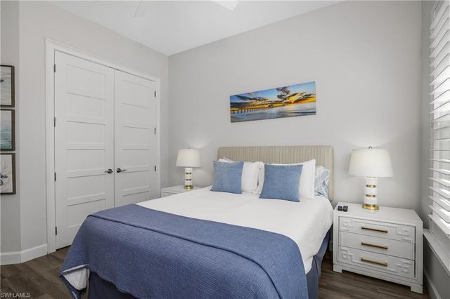 6907 Cay CT, Naples, FL 34113