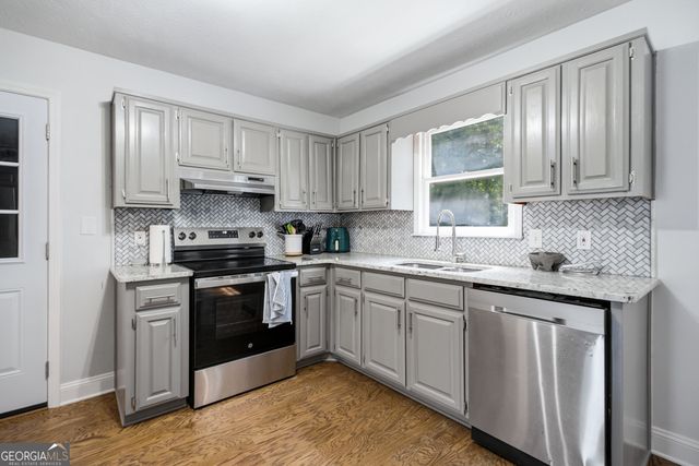 1640 Riverview Court, Auburn, GA 30011