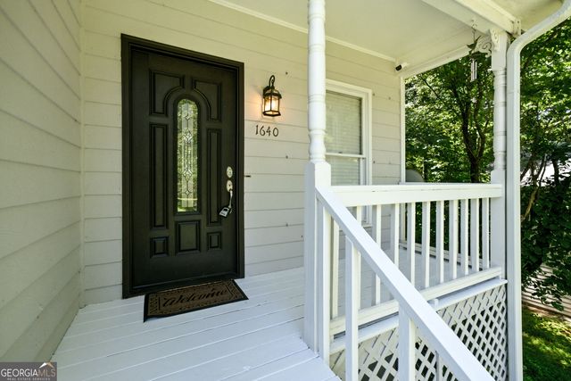 1640 Riverview Court, Auburn, GA 30011