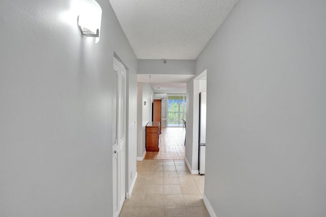 14623 Bonaire Boulevard 503, Delray Beach, FL 33446