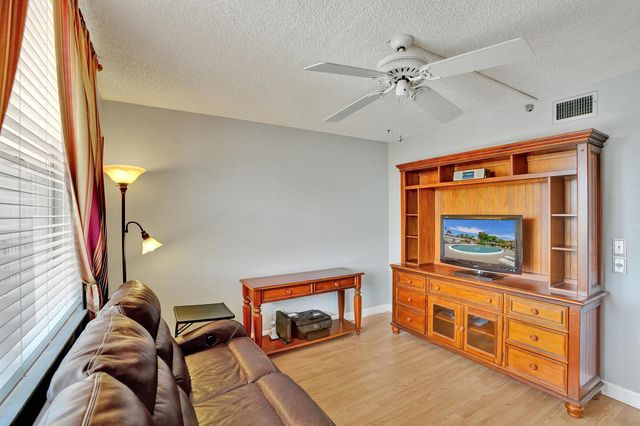 14623 Bonaire Boulevard 503, Delray Beach, FL 33446