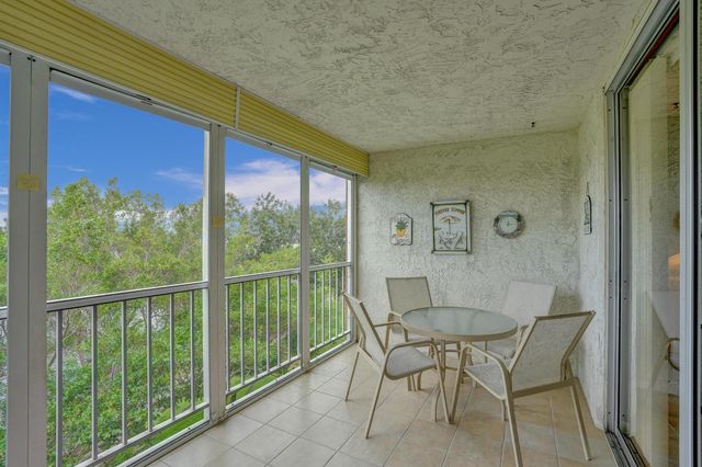 14623 Bonaire Boulevard 503, Delray Beach, FL 33446