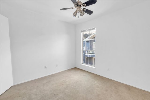 18511 Egret Bay Boulevard 502, Webster, TX 77058