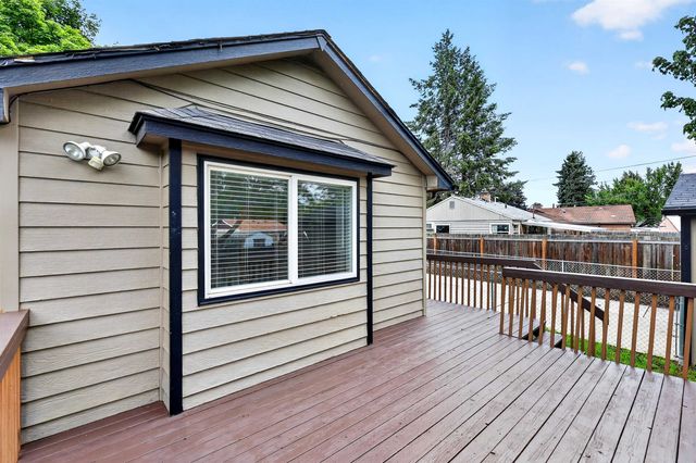 5603 N Lindeke St, Spokane, WA 99205