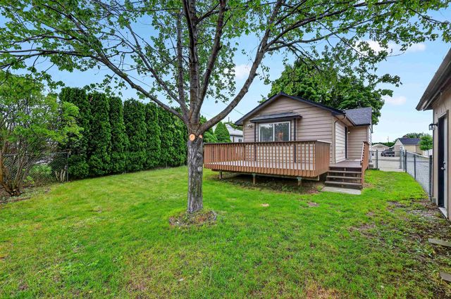 5603 N Lindeke St, Spokane, WA 99205